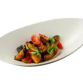 Салат с жареными баклажанами и томатами