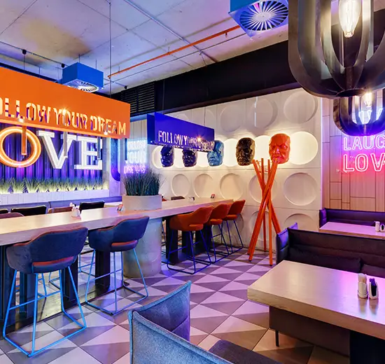 Энгельса пр., 124 ТЦ "Вояж" (2 этаж)