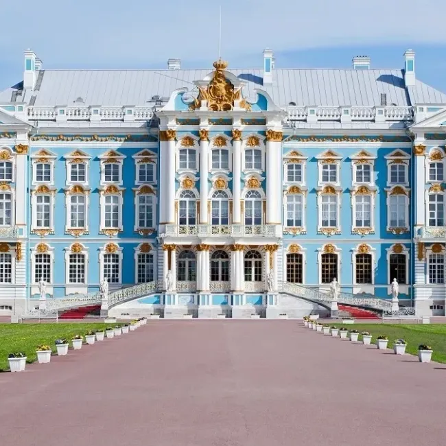 Куда сходить в Санкт-Петербурге с девушкой