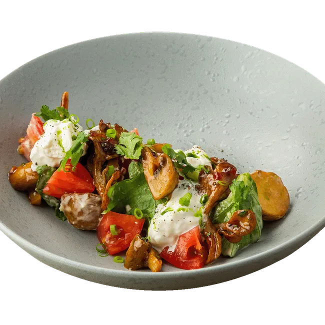 Салат с грибами в соусе свит чили