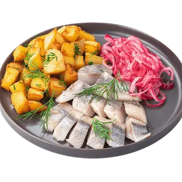 Маринованная сельдь с жареным картофелем