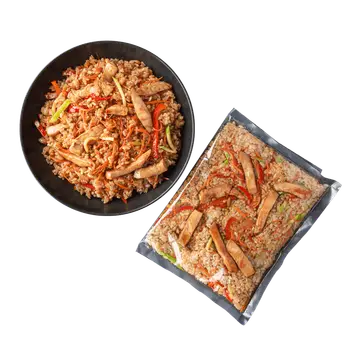 Рис с цыплёнком, овощами и соусом терияки 600 г