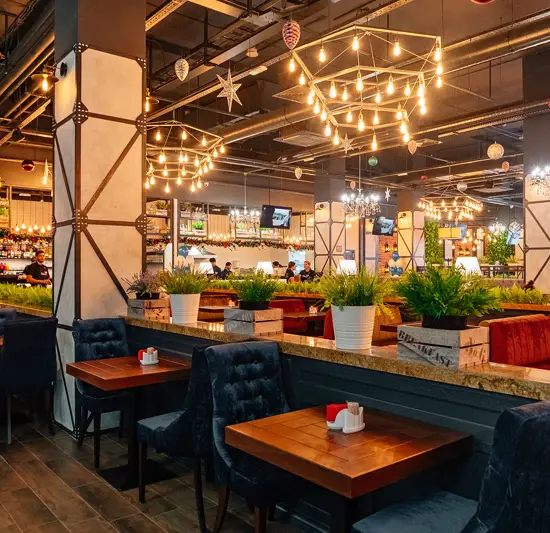 Бухарестская ул., 30/32 ТРК "Континент"