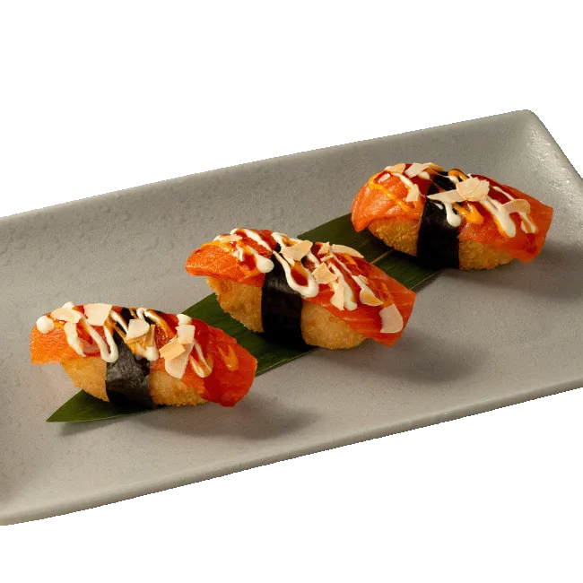 Сет нигири в темпуре с лососем