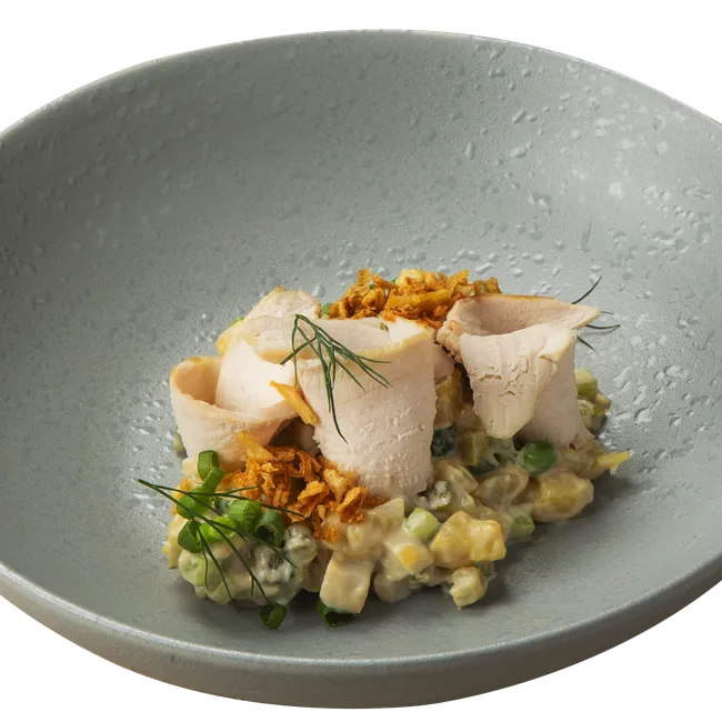 Оливье с цыплёнком